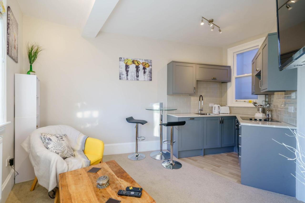 Upper Thames & Lower Thames - Stunning Apartments Henley-on-Thames ภายนอก รูปภาพ